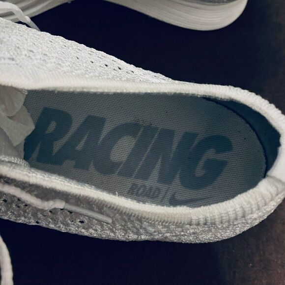 SOLD ITEM  Nike Flyknit Racer Triple White 2017 526628-100 Mens 11 US 45 EUR - Picture 13 of 15